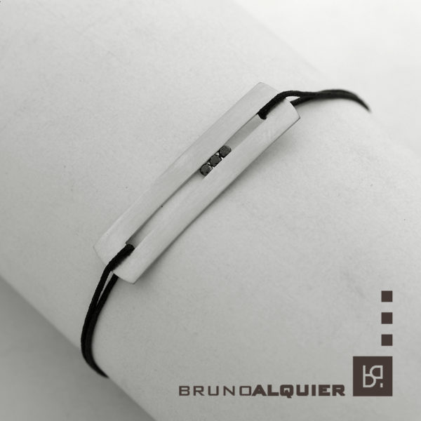 Bruno Alquier - Bracelet SILLON en or blanc mat et diamants noirs